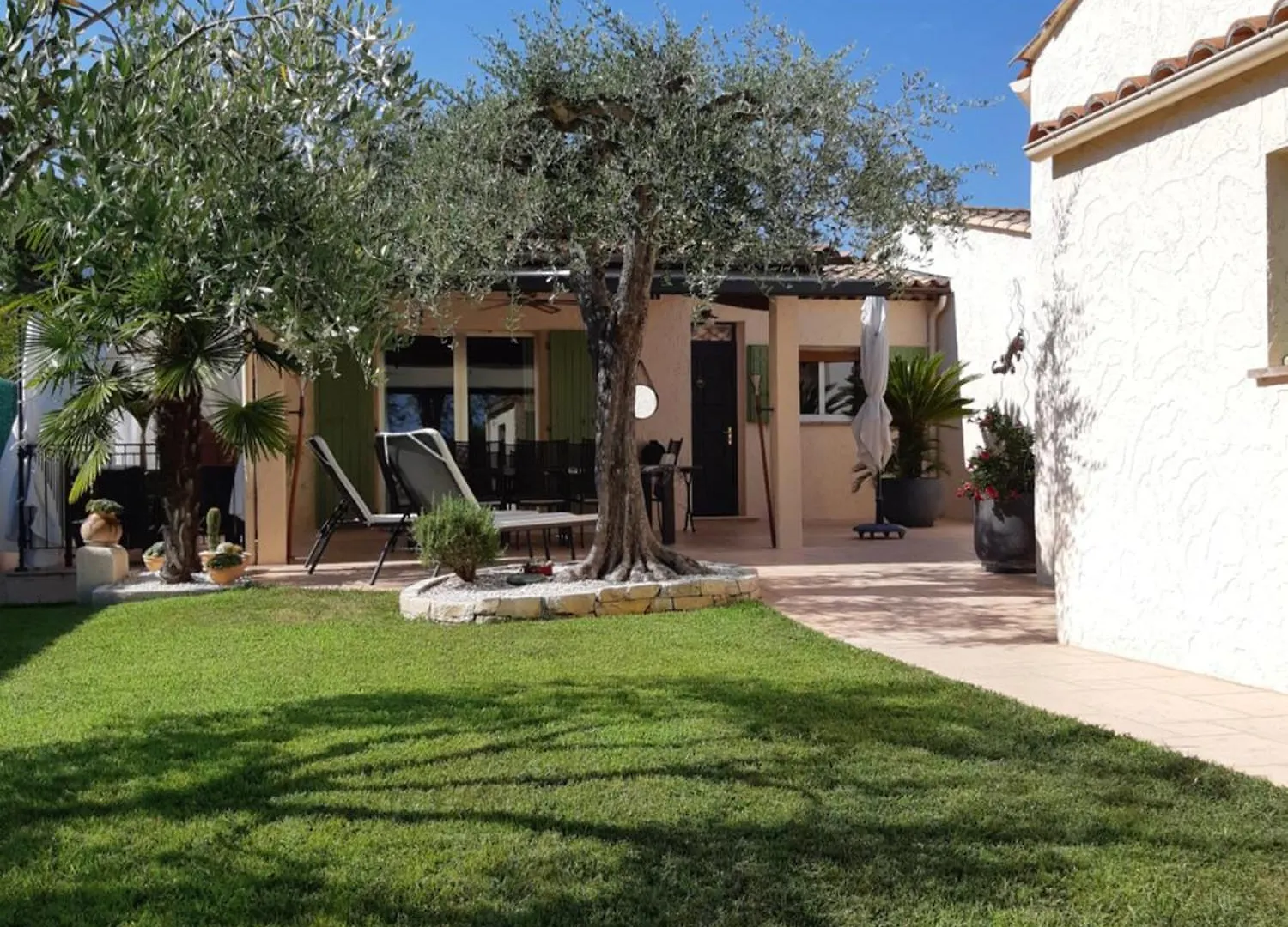 Villa 4 Personnes Piscine Pegomas Holiday home
